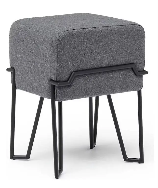 Hocker / Sitzmöbel / Stuhl