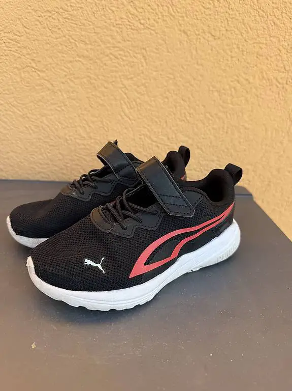 Puma Sportschuhe Gr 31