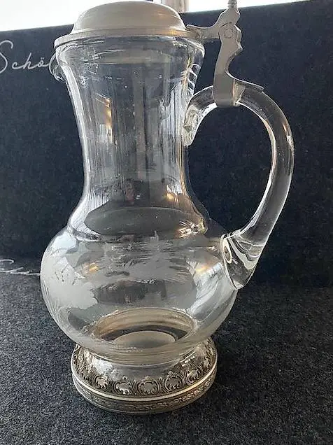 Glaskaraffe m. Zinn (Deckel & Verzierung unten) , Reh, Tanne