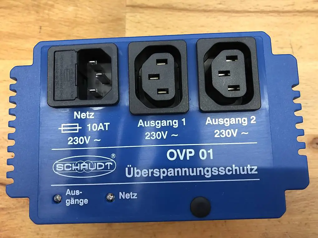 Ueberspannungsschutz Wohnmobil, Boot, Camping