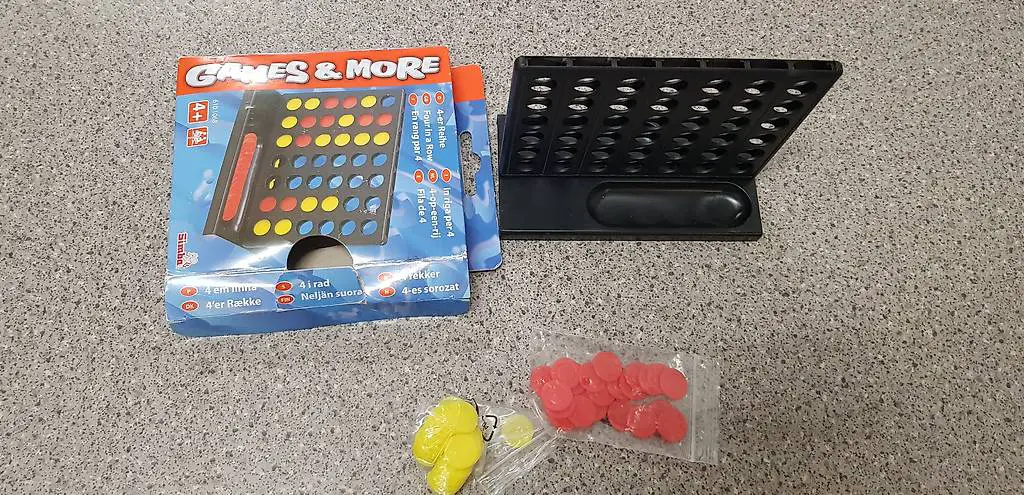 Vier Gewinnt Reisespiel