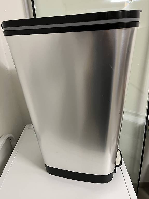 Abfalleimer 30l aus Plastik