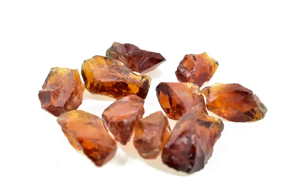 Madeira-Citrin Roh-Lot – 119.785 ct – 9–20 mm