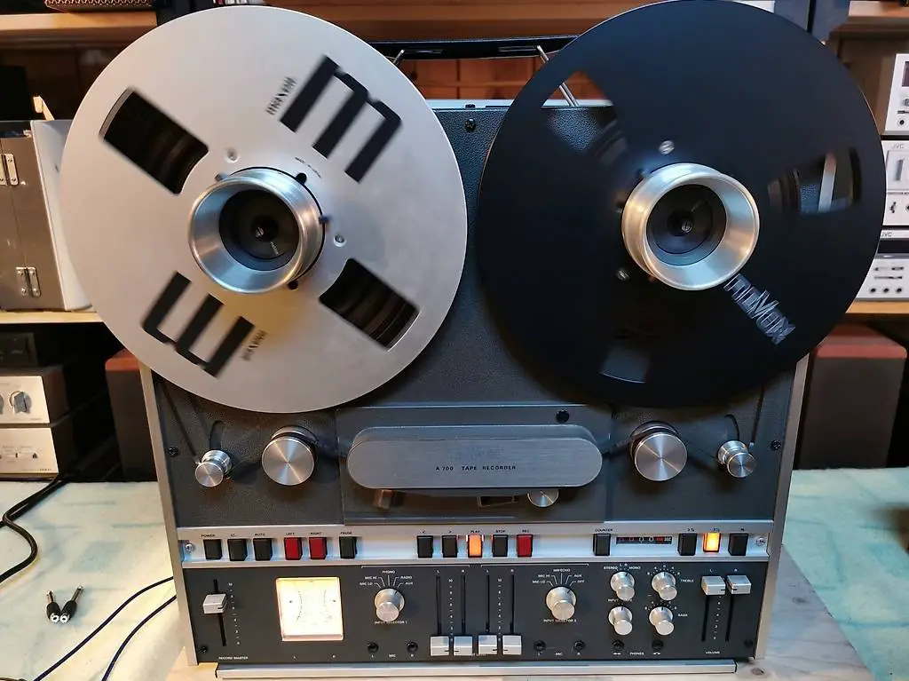 ReVox A700 2-Spur? läuft einwandfrei