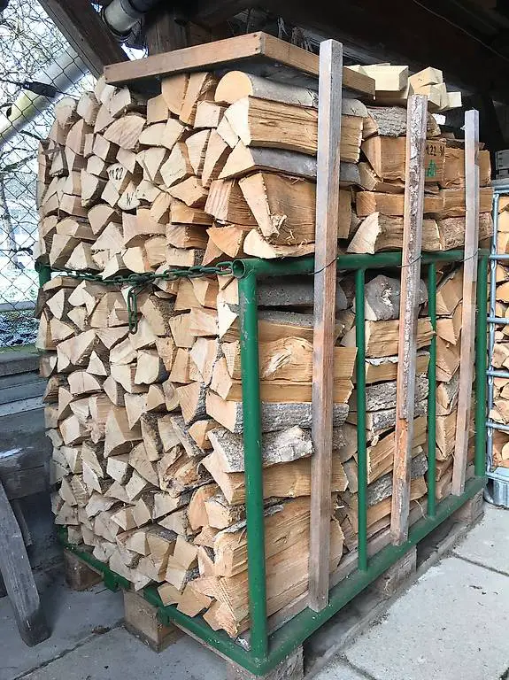 Brennholz für Cheminee und Schwedenofen