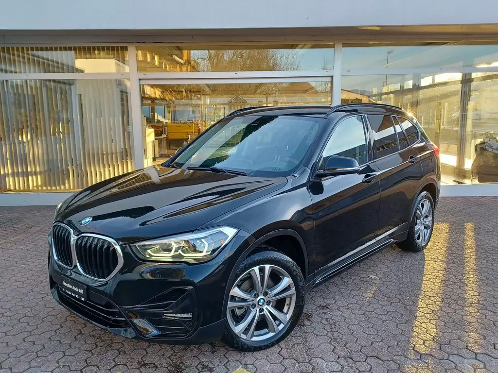 BMW X1 18d Sport Line Steptronic