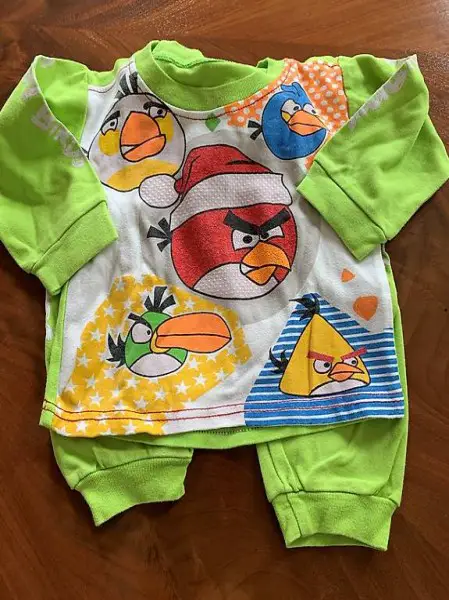 Pulli Sweet Shirt + Hose Trainer Angry Bird 80 cm - 18 Monat