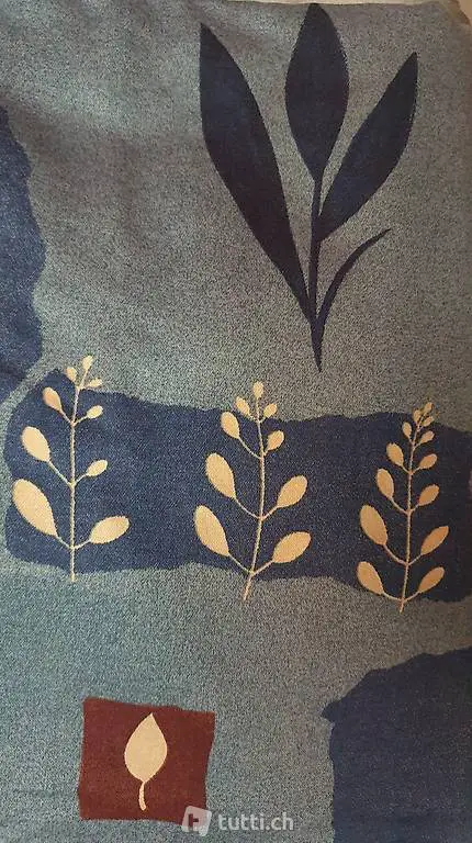 Fertigvorhänge blau gemustert