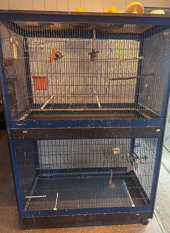 Voliere für Vögel auf Rollen mit Schubladen Käfig