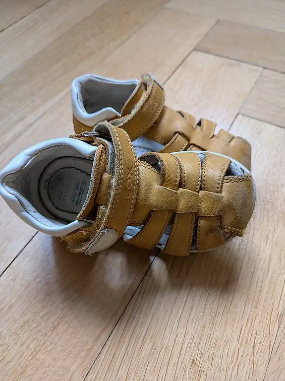 Ledersandalen Geox Gr 22