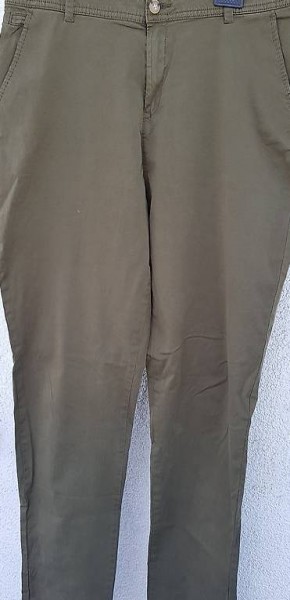 Jeans Gr. 42 Ladenneu