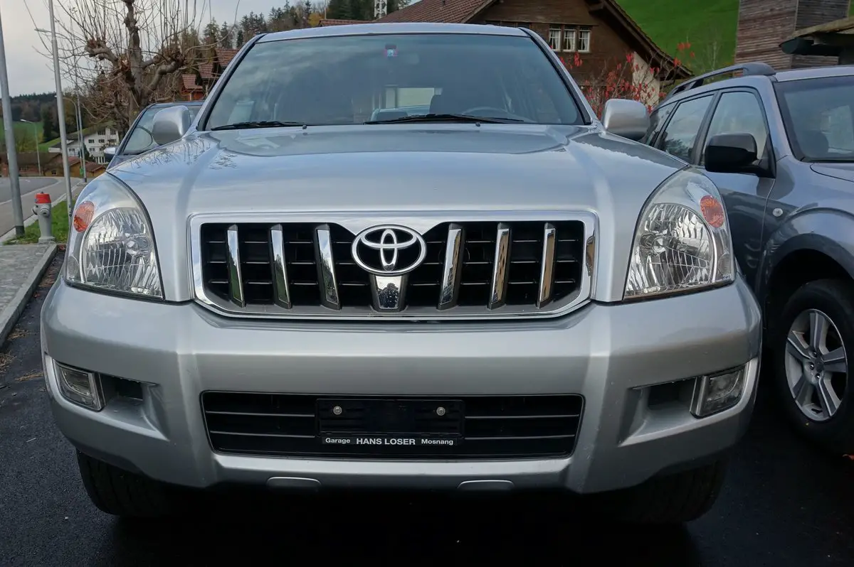 TOYOTA Land Cruiser 3.0 TD Linea Luna