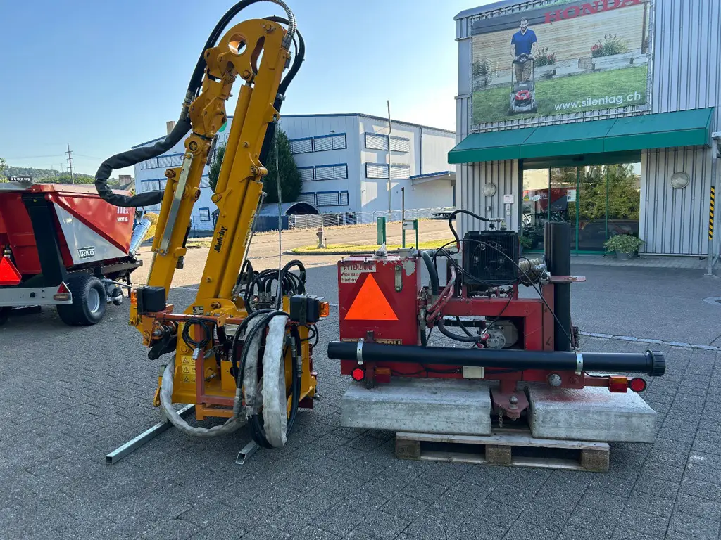 MULCHY Böschungsmäher DZ 3