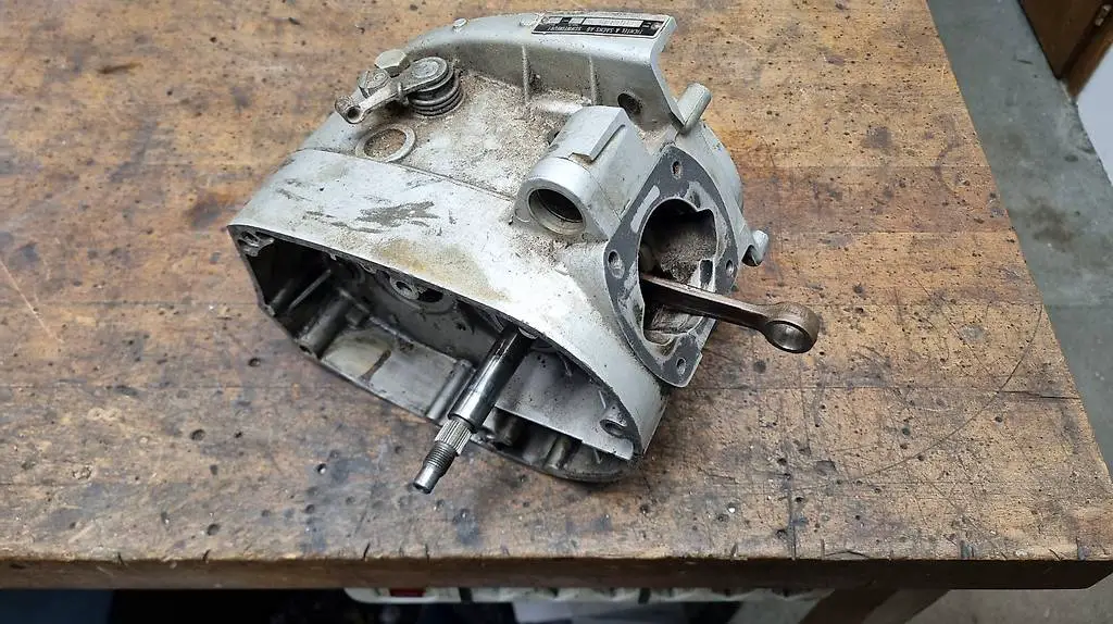 Sachs 503 AB CH Motor Getriebe Gehäuse Kurbelwelle