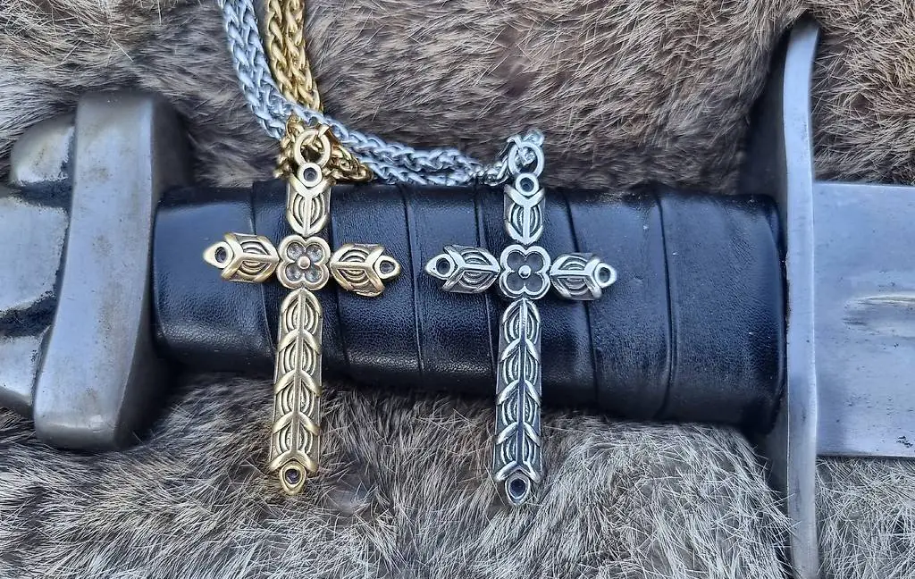 Jesus-Kreuz Amulett RAGNAR®