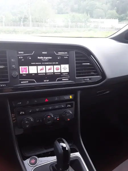 seat leon st 2.0 tsi 300 cupra 4drive dsg seat leon st 2.0 tsi 300 cupra 4drive dsg