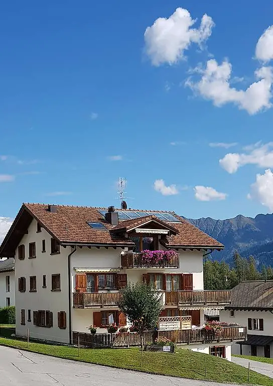 2 1/2-Zimmer-Ferienwohnung beim Sessellift in FALERA