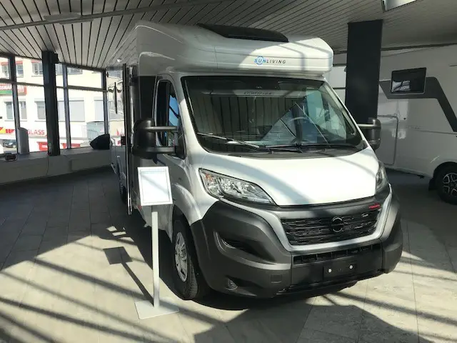 SunLiving S70 DF, Wohnmobil / Wohnwagen