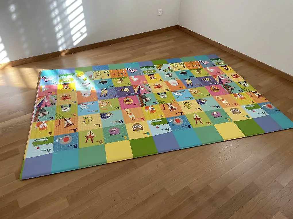 Spielmatte Babycare 140x210