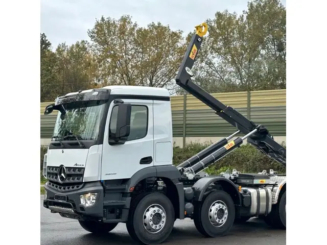 MERCEDES-BENZ, Mercedes-Benz Arocs Modellg.5 3546 8×4, Abrollkipper (Haken)