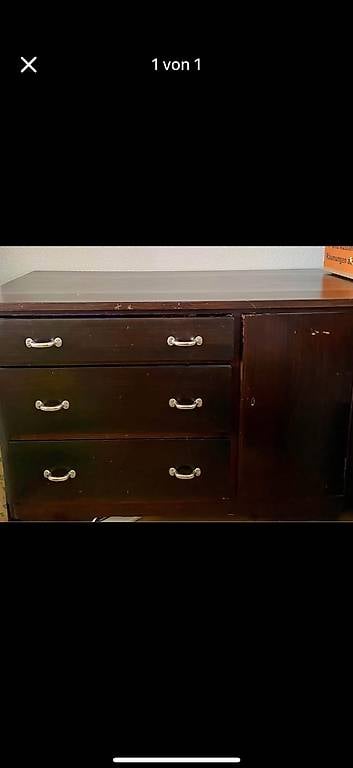 GRATIS Kommode / Sekretär