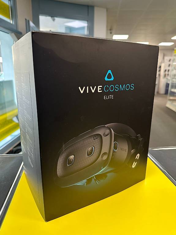 HTC Vive Cosmos Elite