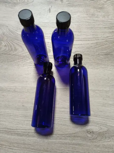 20 Kunststoffflaschen 200 ml.