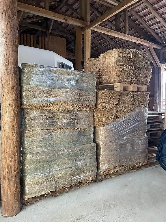 Bio Stroh in Kleinballen