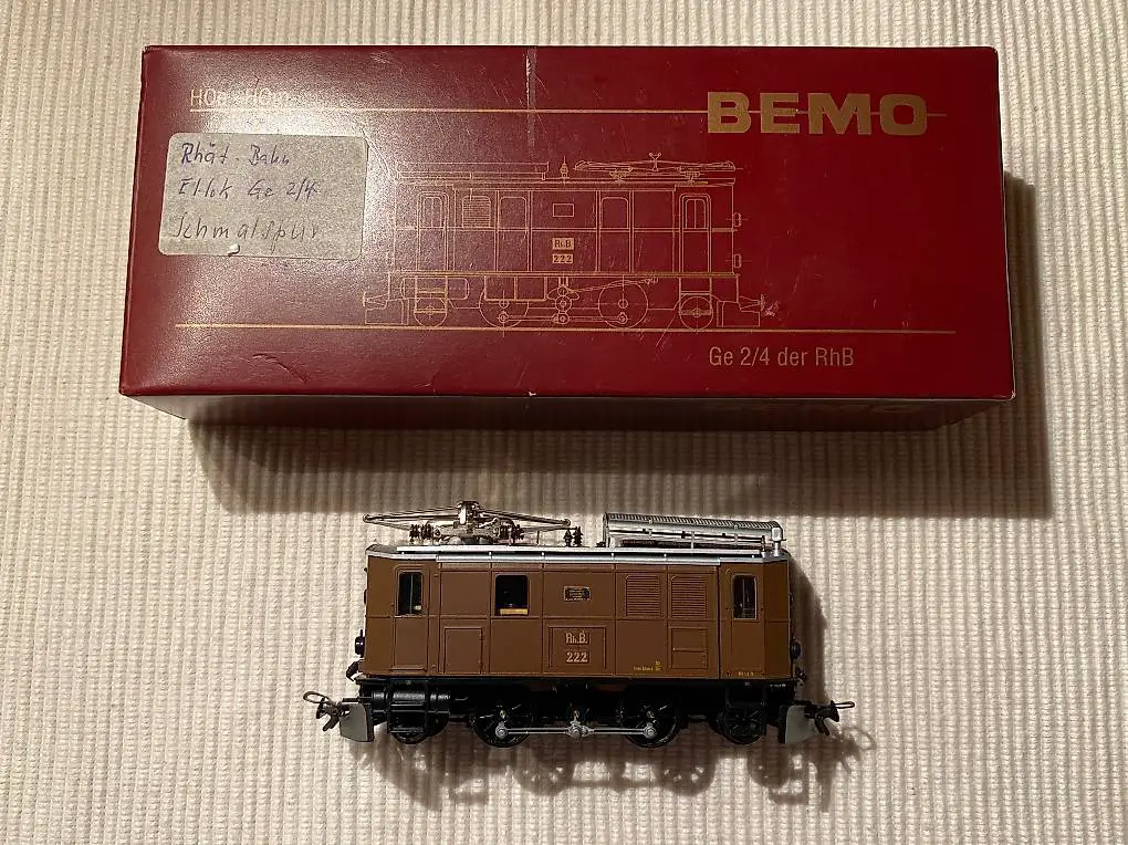 Bemo 1256 122 RhB Ge 2/4 222 Stangenlok, H0m