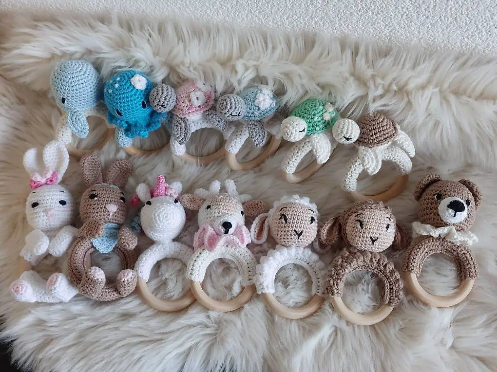 Greiflinge verschiedene Motive mit Rassel