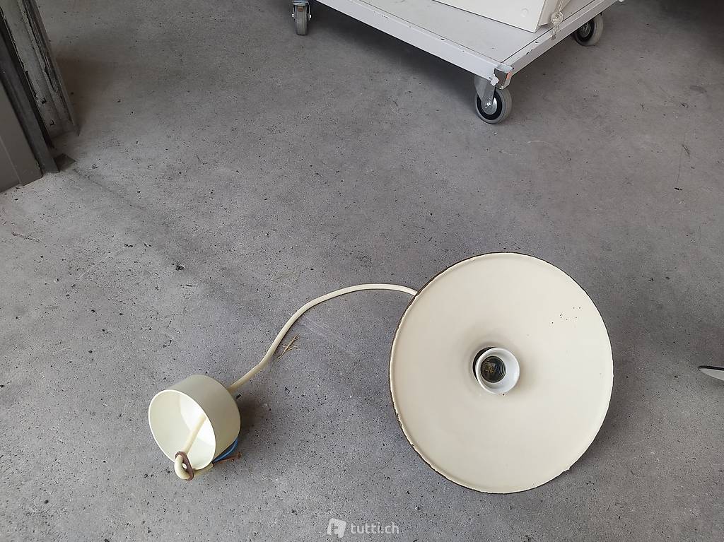 Antike Email Hängelampe Stalllampe