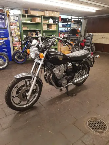 yamaha xs 750 se
