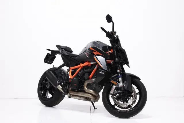 KTM 1390 Super Duke R Evo