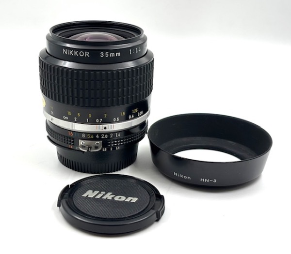 Nikon Nikkor AIS 35mm F1.4 + HN-3