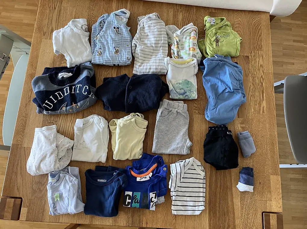 Babykleider-Set Grösse 68