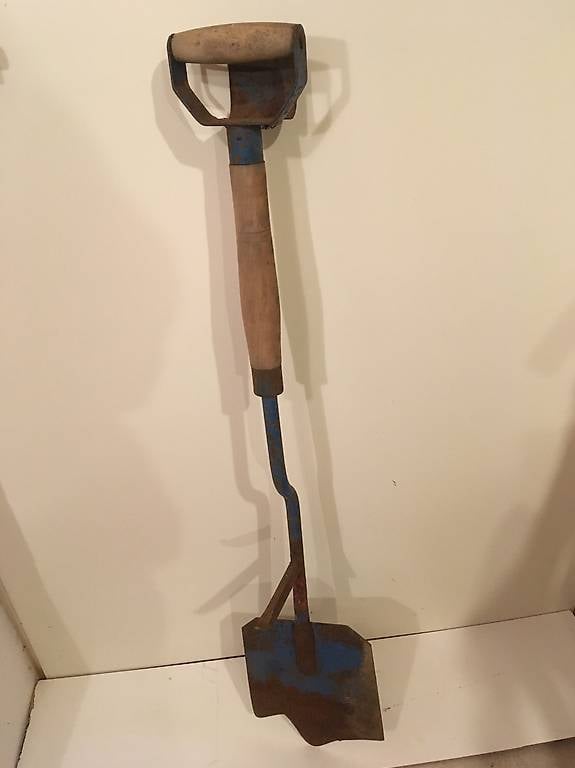 Graben- Stech- Spaten Garten Grabenbau Heuschroten gebraucht