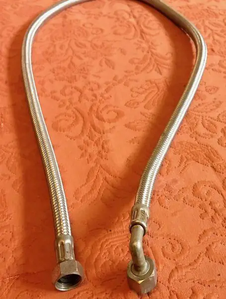 145 cm Wasserzulaufschlauch für eine Waschmaschine