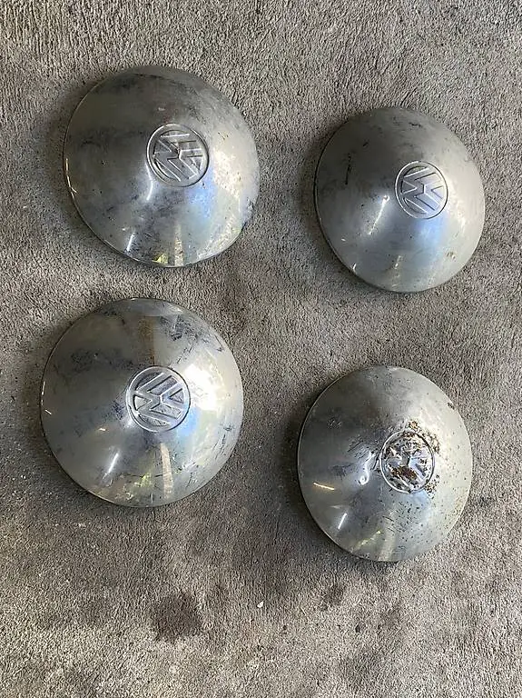 VW Käfer T1 Kübel Raddeckel mit Patina