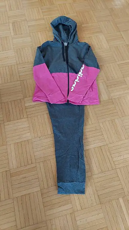 Trainer Jogginganzug