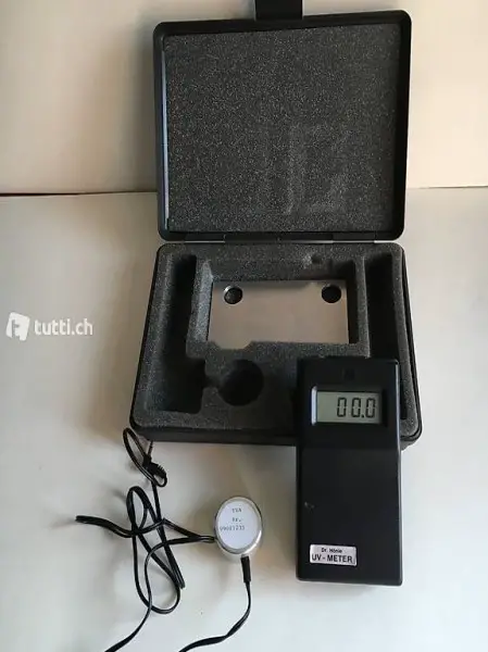 strumento per la misura di raggi U.V.