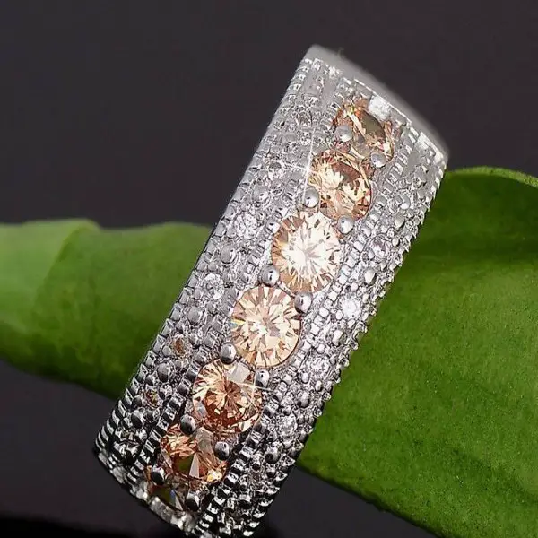 621N Modeschmuck - Hochzeitsring Neu