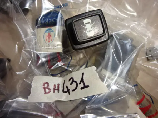 Interruttore blocco porte Maserati Quattroporte s3 AM330