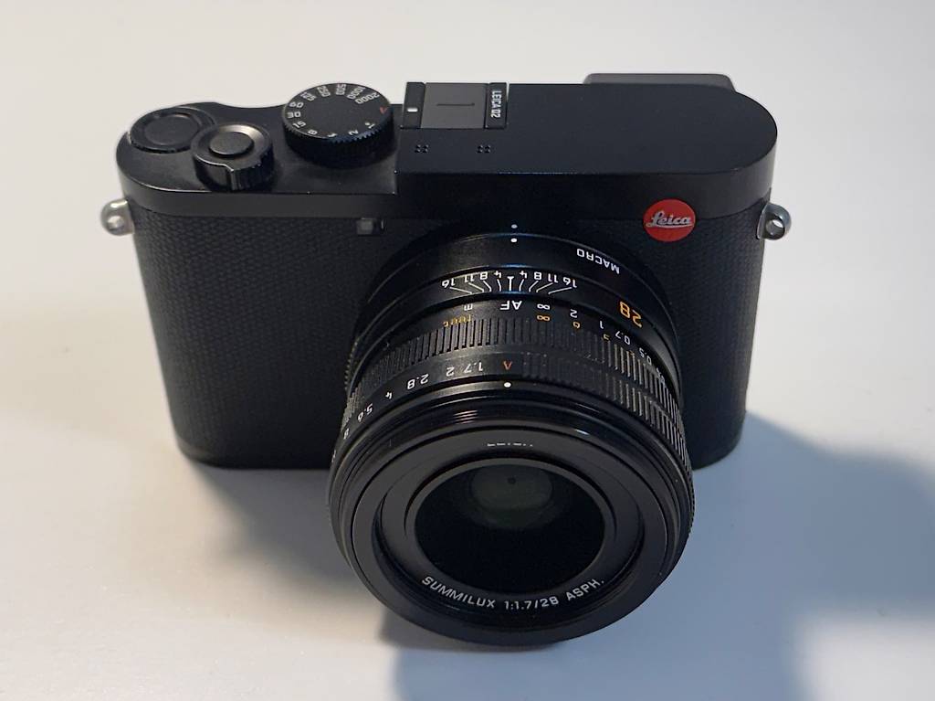 Leica Q2 (sehr guter Zustand, originalverpackt)