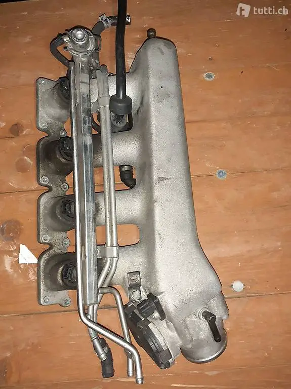 VW/AUDI Ansaugbrücke 1800 Turbo 06A133223CC