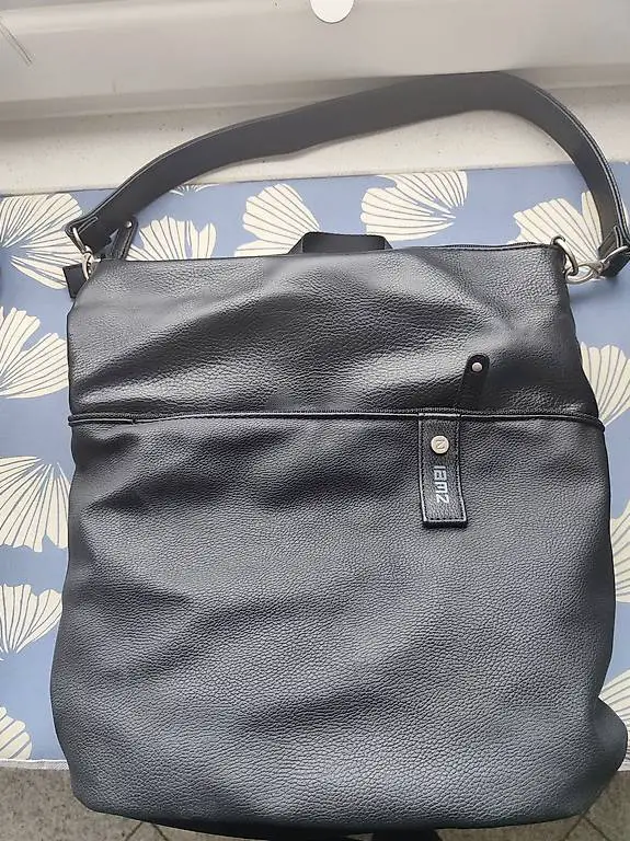 ZWEI Rucksacktasche - sehr guter Zustand