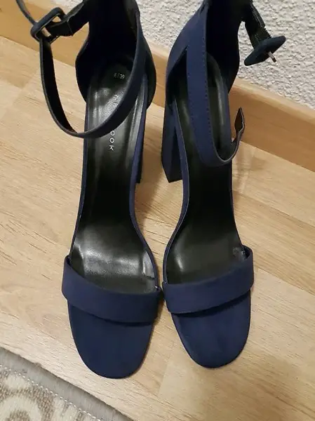 Damen sandalette Gr.39 neu preis 40.- bei zalando gekauft