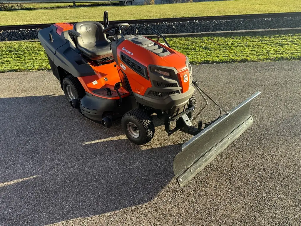 Tracteur Husqvarna TC 342 T