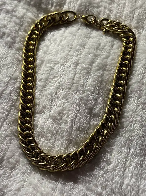 Massive Goldkette (Modeschmuck)