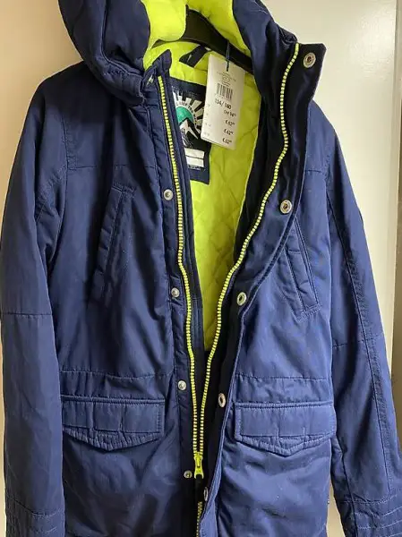 NEU WE Winterjacke Jacke 134-140 NEU