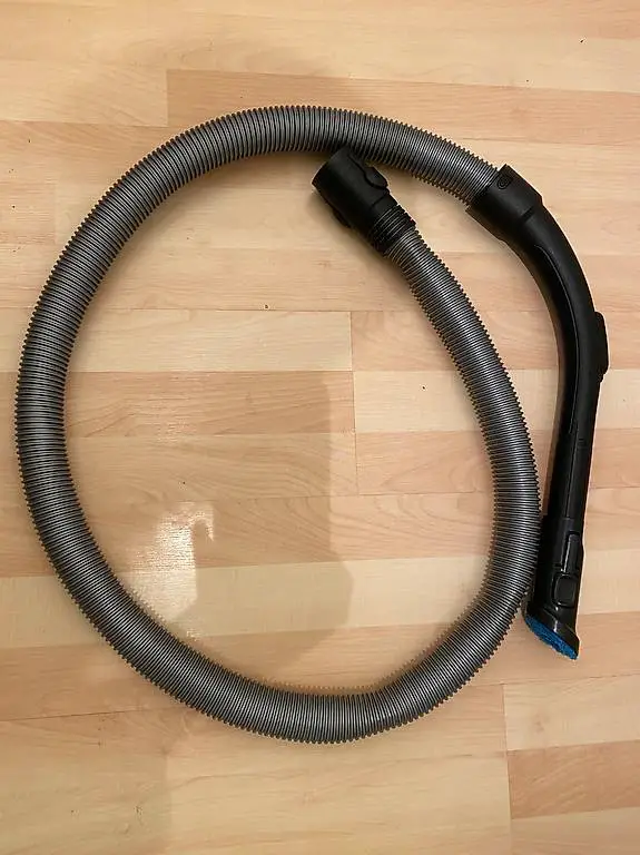 Philips PowerPro Compact Ersatzschlauch Gebraucht